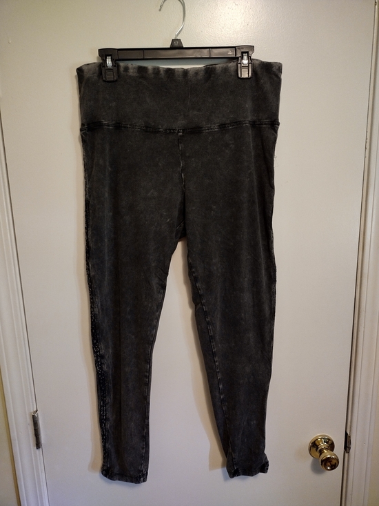 True Craft Pants - Washed Black High-Waist Leggings